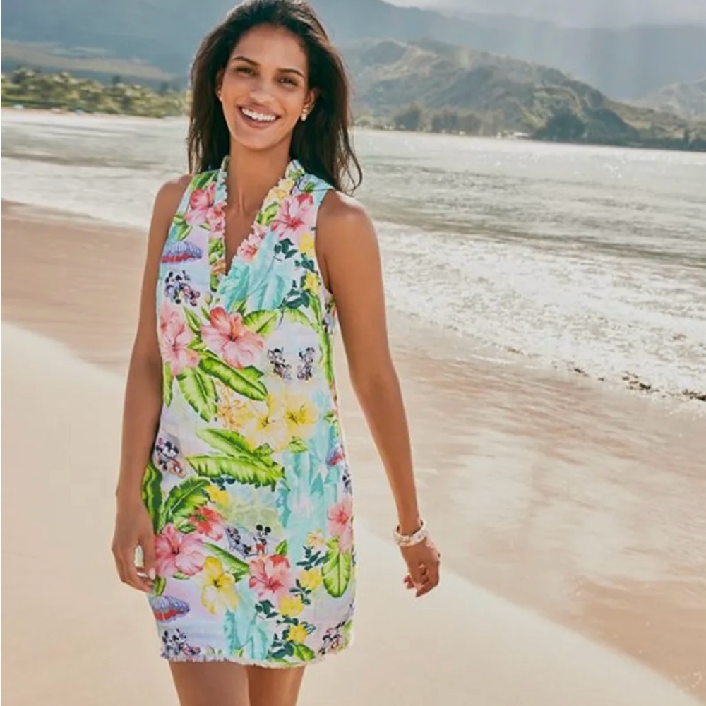 Disney Poolside Party Ruffle Linen Dress
From Tommy Bahama